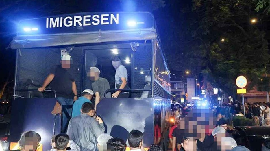 মালয়েশিয়ায় অভিযান: বাংলাদেশিসহ ১৫০ বিদেশি নাগরিক আটক